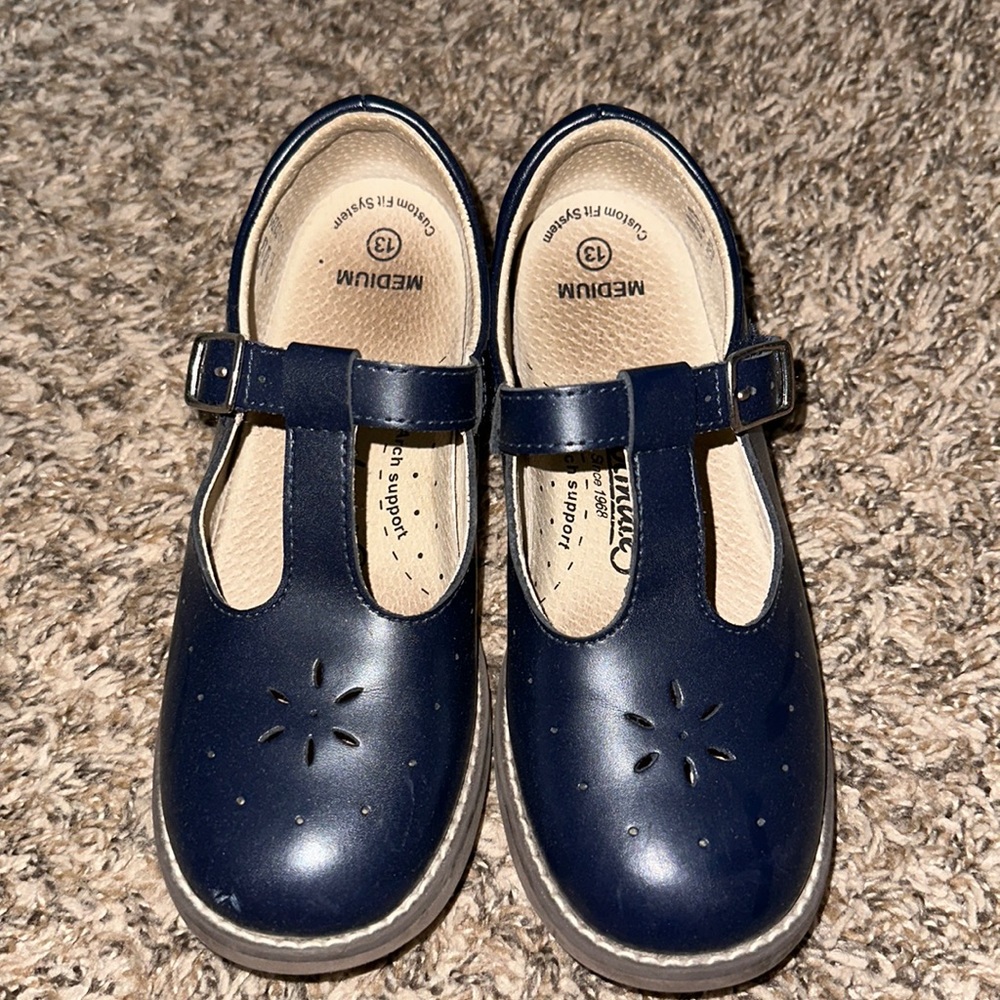 Footmate navy leather shoes